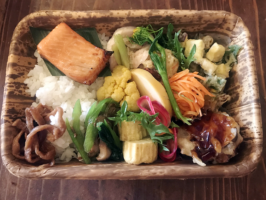 お弁当 ケータリング 料理教室 お節料理 山の薬膳ごはんよもぎ